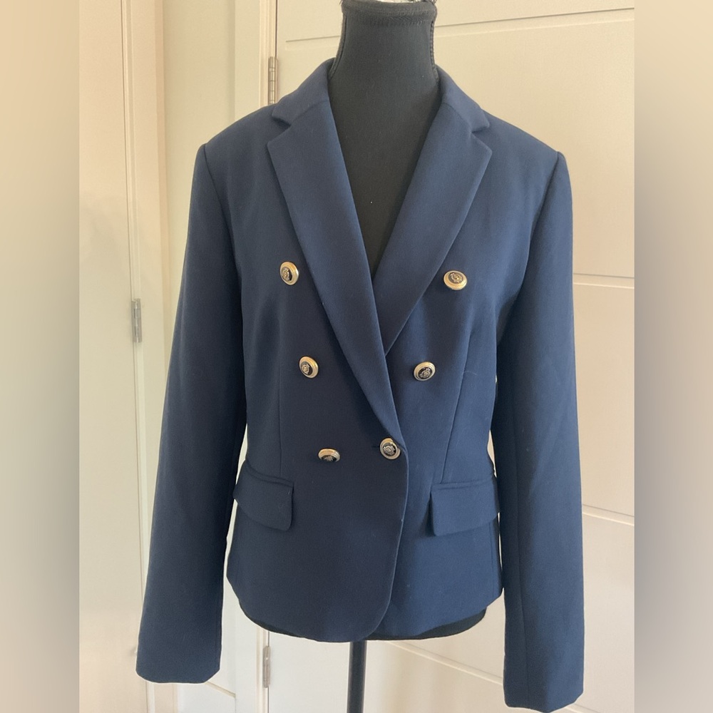 LOVE21 Blue Double-Breasted  Structured Tailored Blazer .